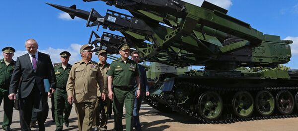 Министар одбране Русије Сергеј Шојгу током званичне посете Куби - Sputnik Србија