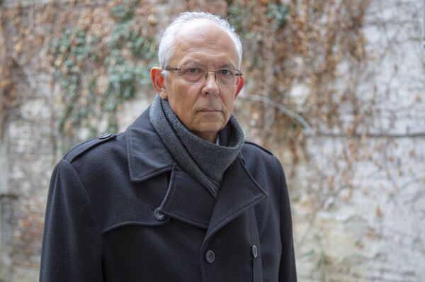 „Ne treba zaboraviti da je Svetska zdravstvena organizacija svrstala grip među 10 najvećih opasnosti za zdravlje ljudi“, kaže dr Predrag Kon. - Sputnik Srbija