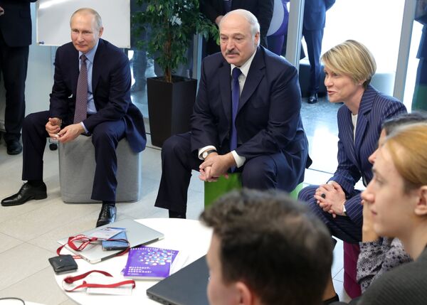 Medvedev: Minsk i Moskva o integraciji govore na istom jeziku Medvedev: Minsk i Moskva o integraciji govore na istom jeziku - Sputnik Srbija