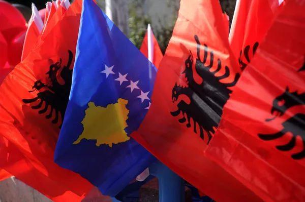 Posle izbora na Kosovu, Prištinom bi mogla da se zaori himna Albanije Posle izbora na Kosovu, Prištinom bi mogla da se zaori himna Albanije - Sputnik Srbija
