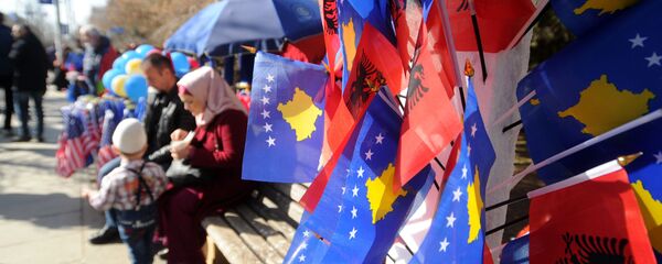 Zastave Albanije i Kosova u Prištini - Sputnik Srbija