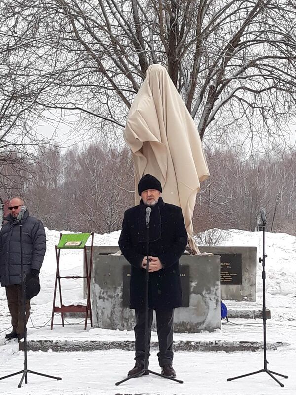 Амбасадор Србије Славенко Терзић на откривању споменика Виталију Чуркину Амбасадор Србије Славенко Терзић на откривању споменика Виталију Чуркину - Sputnik Србија