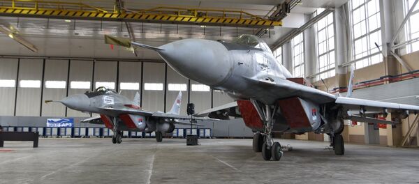 Србија је од данас власник још четири МиГ-а 29 Србија је од данас власник још четири МиГ-а 29 - Sputnik Србија