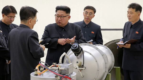 Severnokorejski lider Kim Džong Un u poseti tajnoj lokaciji za raketne probe - Sputnik Srbija