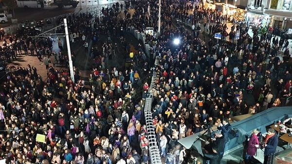 Протест у Истанбулу - Sputnik Србија