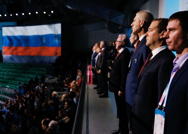 Премијер Русије Дмитриј Медведев на церемонији затварања Универзијаде - Sputnik Србија