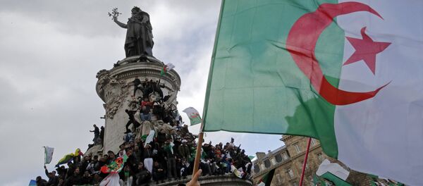 Протести и Алжиру - Sputnik Србија