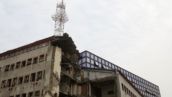 Zgrada RTS-a oštećena u NATO bombardovanju - Sputnik Srbija