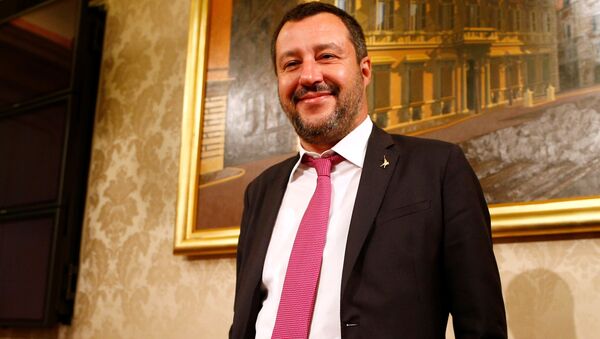 Zamenik premijera Italije i lider Lige Mateo Salvini - Sputnik Srbija