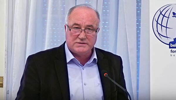 Генерал у пензији Момир Стојановић - Sputnik Србија