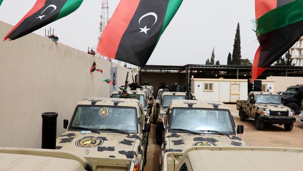 Vojna vozila zaplenjena od Haftarovih trupa, zapadno od Tripolija - Sputnik Srbija
