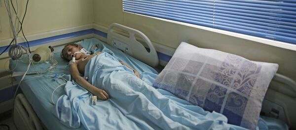 Девојчица повређена у нападу на школу у Јемену Девојчица повређена у нападу на школу у Јемену - Sputnik Србија