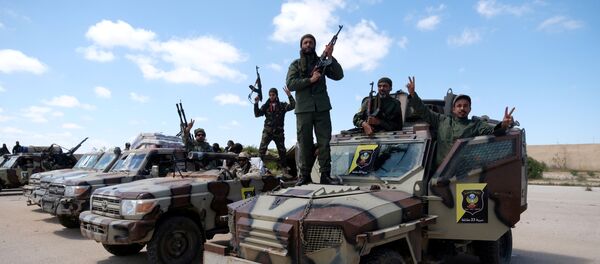 Pripadnici Libijske nacionalne armije pod komandom Halife Haftara u Bengaziju Pripadnici Libijske nacionalne armije pod komandom Halife Haftara u Bengaziju - Sputnik Srbija