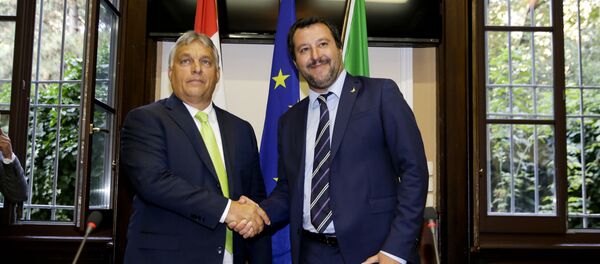 Виктор Орбан и Матео Салвини - Sputnik Србија