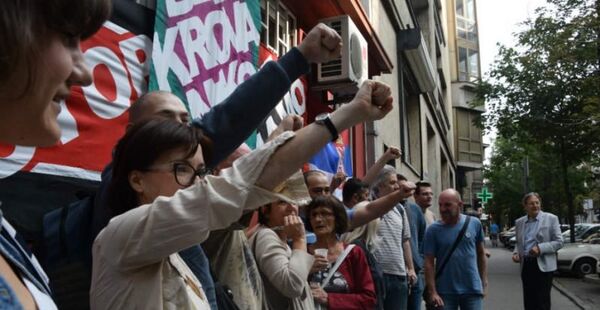 Организација тражи измене закона, како би се становницима Србије у 21. веку осигурало основно право гарантовано конвенцијама Уједињених нација. - Sputnik Србија