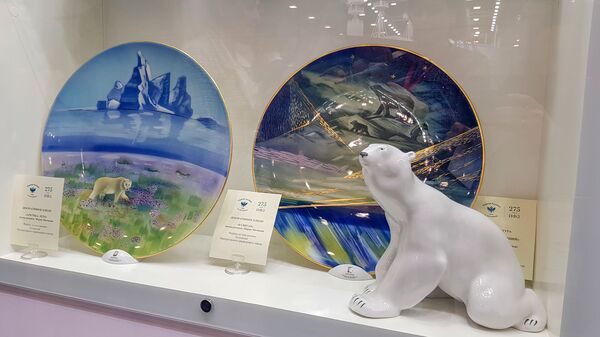 Детаљ из императорске фабрике порцелана у Санкт Петербургу - Sputnik Србија