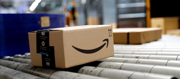 Поштанска пошиљка Поштанска пошиљка - Sputnik Србија