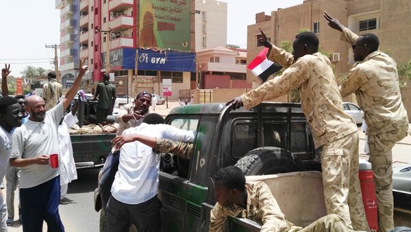 Pripadnici vojske Sudana u Kartumu. - Sputnik Srbija