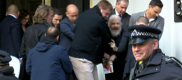 Џулијан Асанж - Sputnik Србија