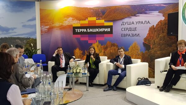 Sesija „Stvaranje sistema podrške poljoprivrednika i razvoj kooperacije - Sputnik Srbija