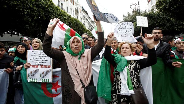 Protesti u Alžiru. - Sputnik Srbija