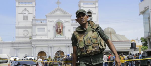 Vojnik posle napada na Šri Lanki - Sputnik Srbija