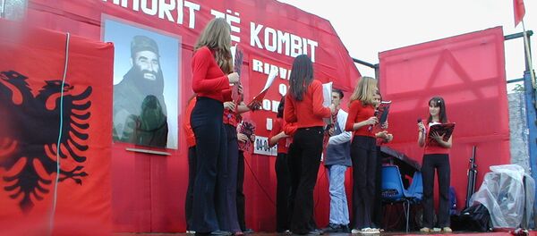 Најважнију улогу у програму који подсећа на лик и дело Команданта Лешија имају деца и млади Најважнију улогу у програму који подсећа на лик и дело Команданта Лешија имају деца и млади - Sputnik Србија