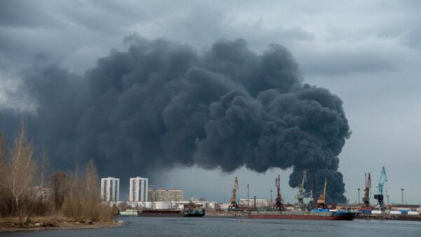 Пожар у фабрици Красмаш у Краснојарску - Sputnik Србија