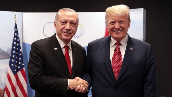 Председници Турске и Сједињених Америчких Држава Реџеп Тајип Ердоган и Доналд Трамп на маргинама самита Г20 у Аргентини - Sputnik Србија