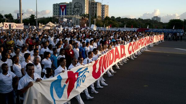 Prvomajski protest Kubanaca protiv američkog mešanja u Venecueli - Sputnik Srbija