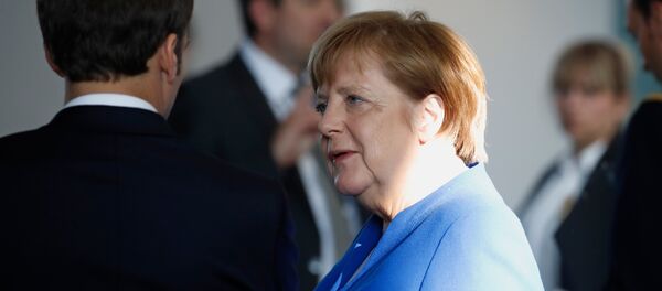 Ангела Меркел и Емануел Макрон на берлинском самиту о Западном Балкану Ангела Меркел и Емануел Макрон на берлинском самиту о Западном Балкану - Sputnik Србија
