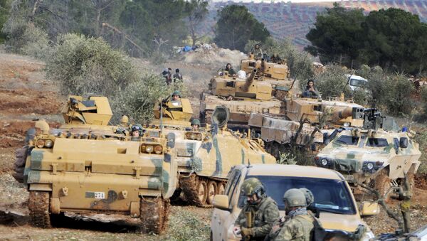 Turske trupe preuzimaju kontrolu nad brdom Bursaja koje razdvaja kurdsku enklavu Afrin od grada Azaz koji kontroliše Turska - Sputnik Srbija