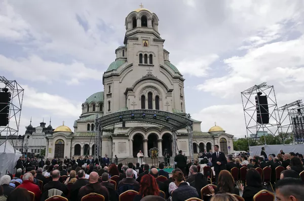 Папа Фрања одржао је говор испред цркве Светог Александра Невског у Софији. Папа Фрања одржао је говор испред цркве Светог Александра Невског у Софији. - Sputnik Србија