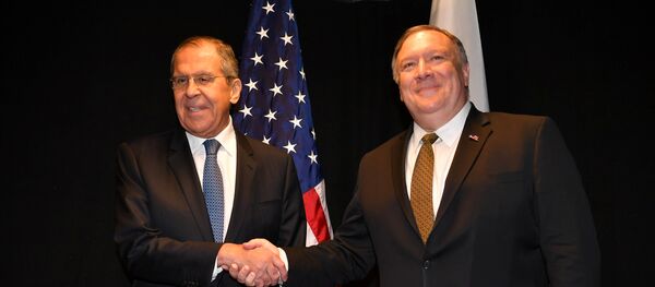 Ministar spoljnih poslova Rusije Sergej Lavrov i američki državni sekretar Majk Pompeo nakon sastanka u Finskoj - Sputnik Srbija