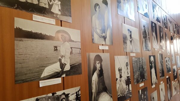 Фотографије породице Романов на изложби Фотографије породице Романов на изложби - Sputnik Србија