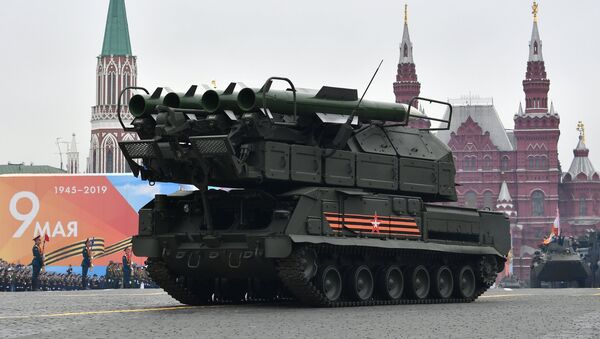 Ракетни комплекс „Бук М2“ на Црвеном тргу у Москви, на паради поводом Дана победе над фашизмом - Sputnik Србија