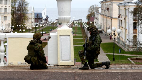 Estonski vojnici na NATO vojnim vežbama u blizini ruske granice. - Sputnik Srbija