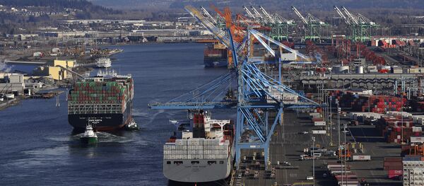 Брод са контејнерима Кејп Кортија у луци у Такоми, америчка држава Вашингтон Брод са контејнерима Кејп Кортија у луци у Такоми, америчка држава Вашингтон - Sputnik Србија