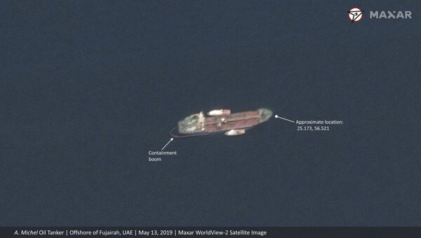 Сателитски снимак саудијског танкера код Уједињених Арапских Емирата  - Sputnik Србија