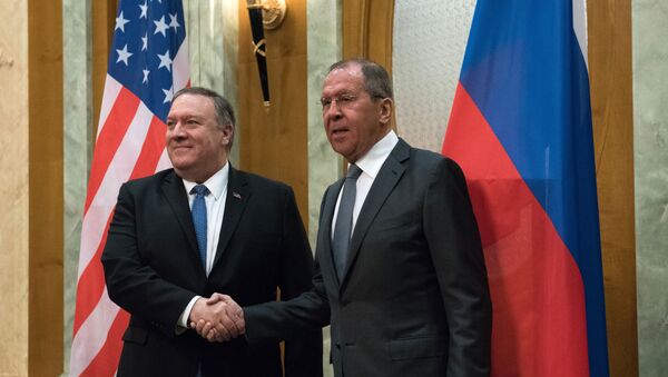 Министар спољних послова Русије Сергеј Лавров и амерички државни секретар Мајкл Помпео у Сочију - Sputnik Србија
