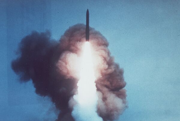 Сто секунди до Судњег дана: Зашто Пентагон увежбава нуклеарни удар на Русију? /видео/  - Sputnik Србија