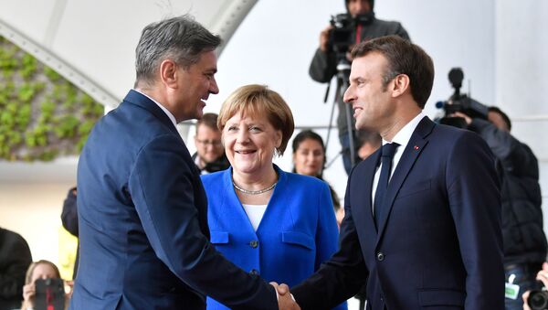 Denis Zvizdić, Angela Merkel i Emanuel Makron na balkanskom samitu u Berlinu - Sputnik Srbija