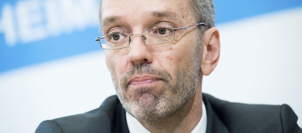 Херберт Кикл Херберт Кикл - Sputnik Србија