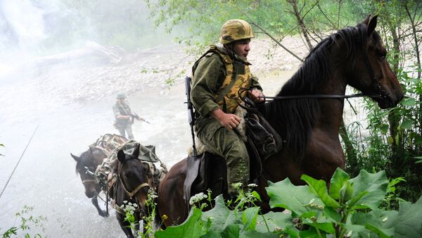 Руски војници на коњима - Sputnik Србија