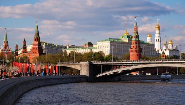 Велики Камени мост преко реке Москве и московски Кремљ - Sputnik Србија