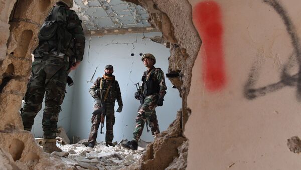 Сиријски војници и устаници током обуке у провинцији Хама - Sputnik Србија