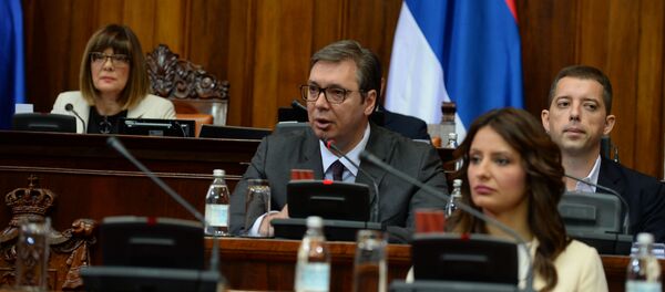 Predsednik Srbije Aleksandar Vučić u Skupštini Srbije posle upada ROSU na sever Kosovo i Metohije Predsednik Srbije Aleksandar Vučić u Skupštini Srbije posle upada ROSU na sever Kosovo i Metohije - Sputnik Srbija