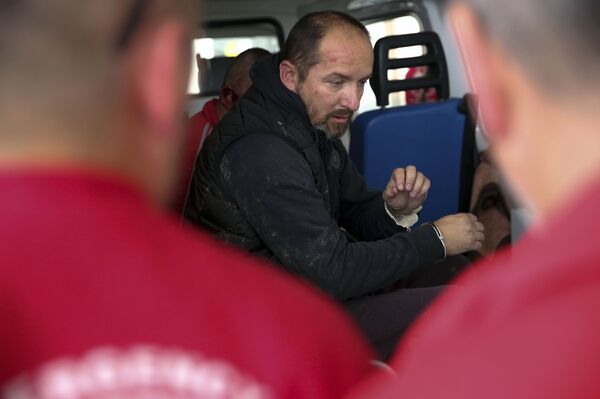 Српска листа захтева да се ухапшени Срби бране са слободе - Sputnik Србија