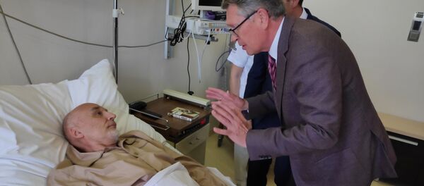 Амбасадор Александар Чепурин посетио је на ВМА Михаила Красношчекова - Sputnik Србија