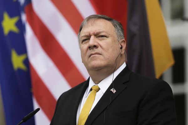 Изјаве политичара које је запамтио цео свет Изјаве политичара које је запамтио цео свет - Sputnik Србија
